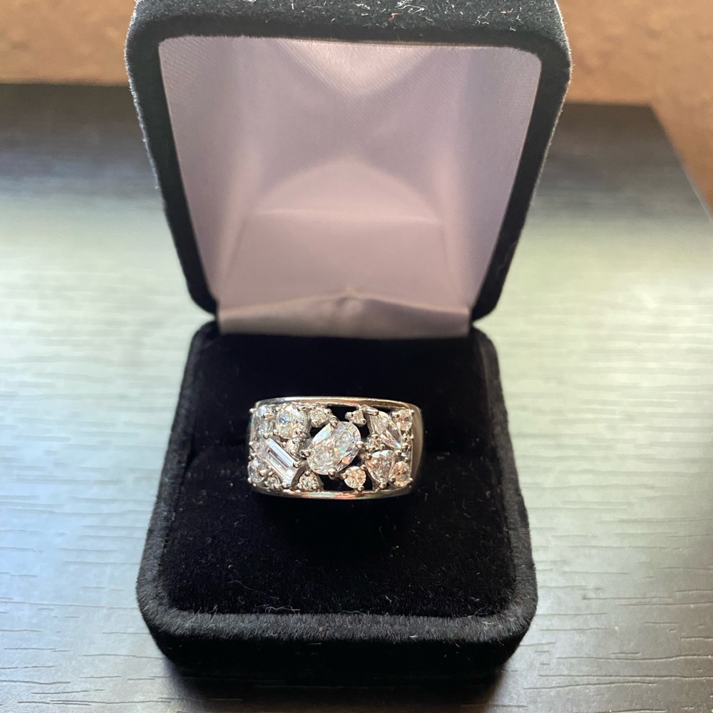 Fashion Ring
